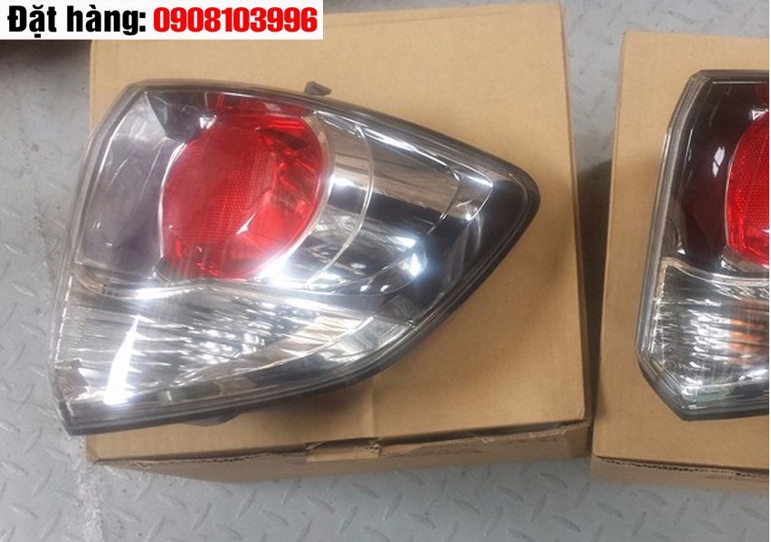 Đèn lái Fortuner
