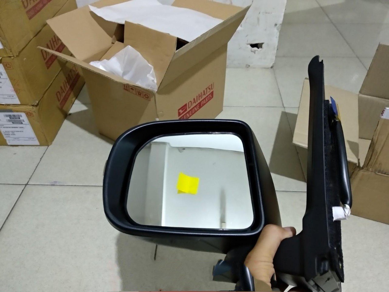 Kính chiếu hậu Wigo 2019